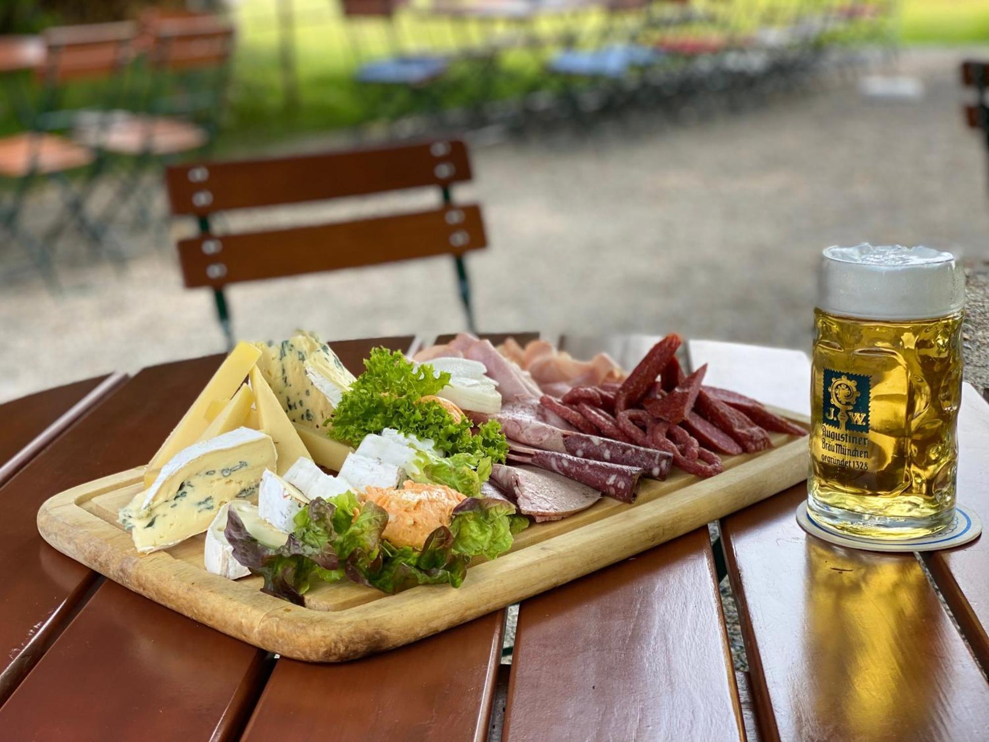 Zum Bayrischen Wirt Hotel Maierhofen  Ngoại thất bức ảnh